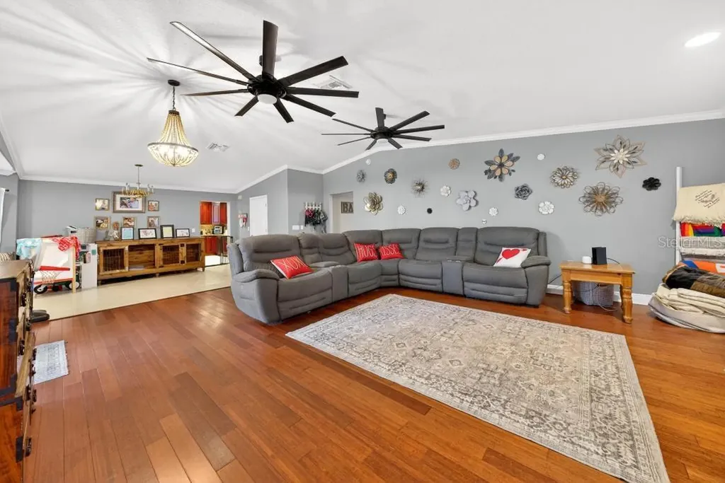 746 W Washington Avenue W Lake Helen FL 32744