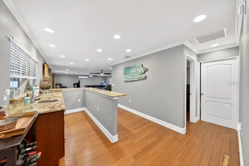 746 W Washington Avenue W Lake Helen FL 32744