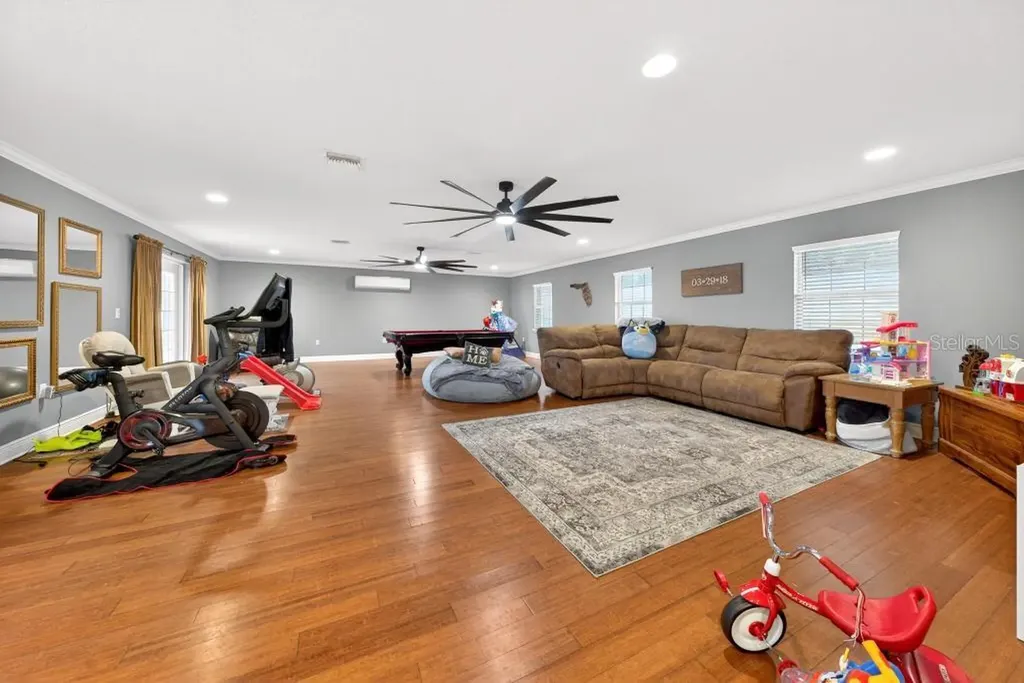 746 W Washington Avenue W Lake Helen FL 32744