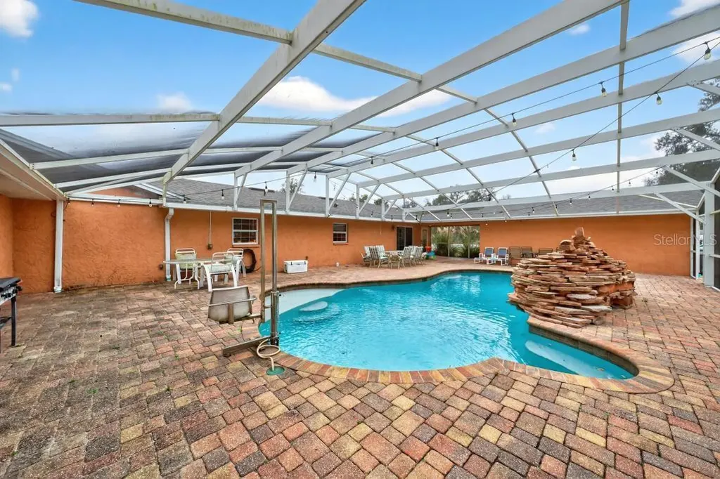 746 W Washington Avenue W Lake Helen FL 32744