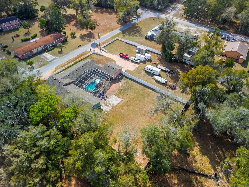 746 W Washington Avenue W Lake Helen FL 32744