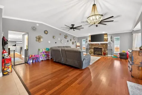 746 W Washington Avenue W Lake Helen FL 32744