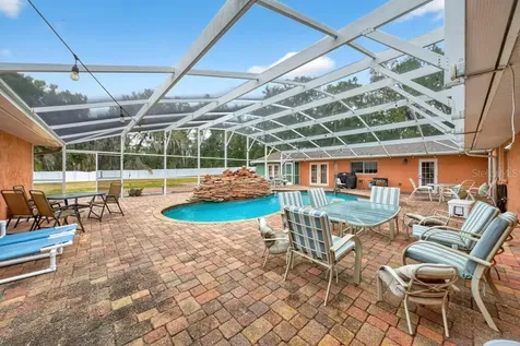 746 W Washington Avenue W Lake Helen FL 32744