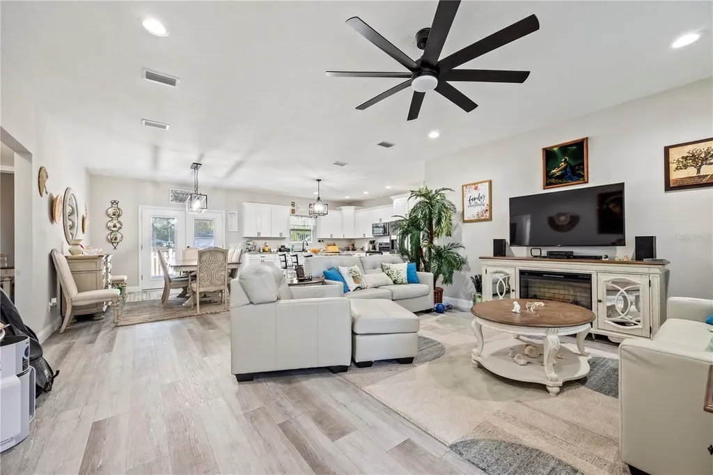 15985 SE 72nd Lane Lake Butler FL 32054