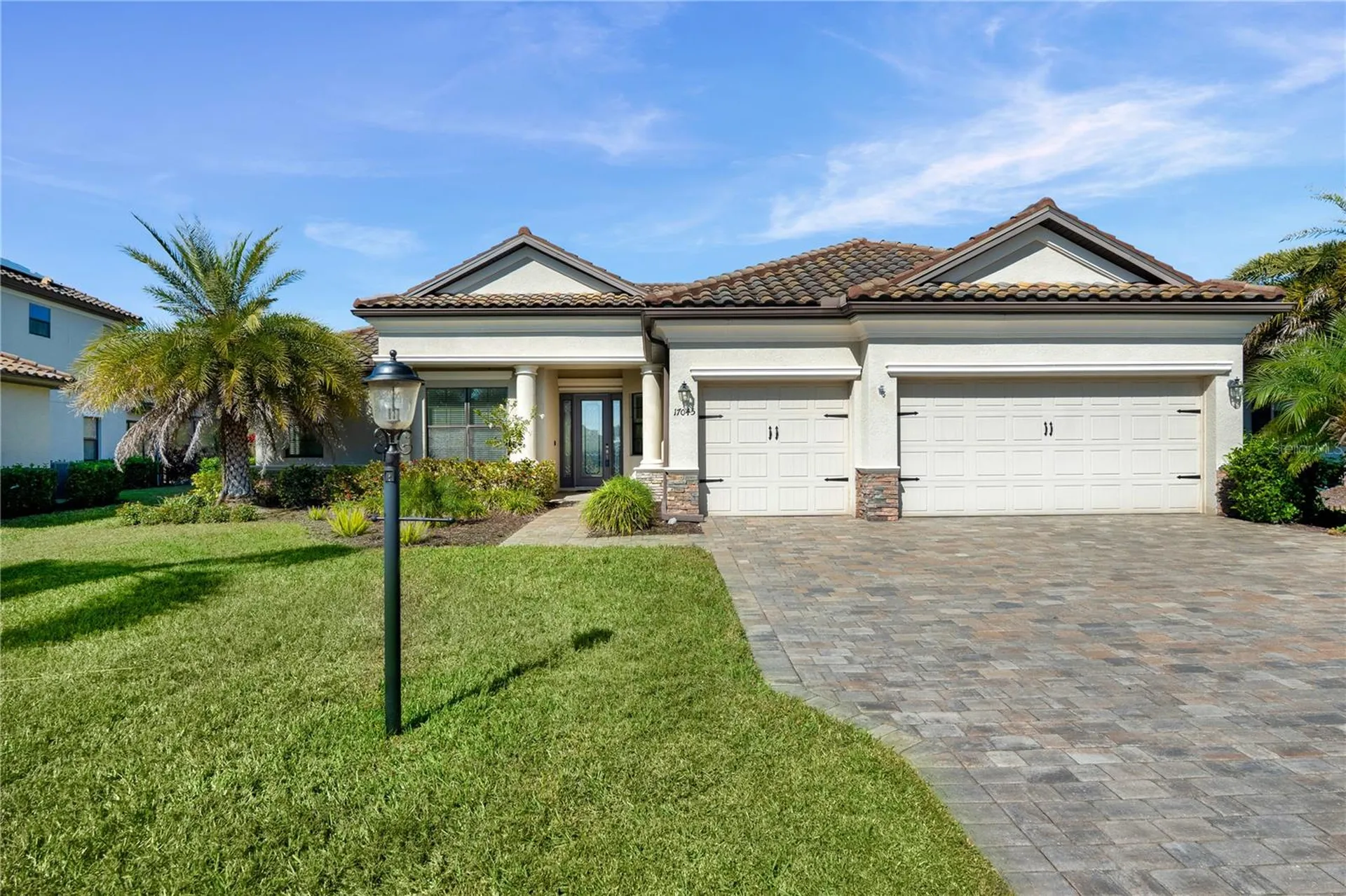 17045 Polo Trail Lakewood Ranch FL 34211