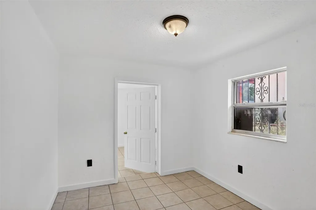 101 W Celeste Street Apopka FL 32703