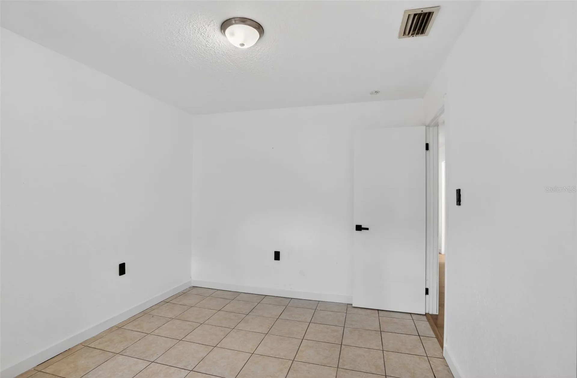 101 W Celeste Street Apopka FL 32703