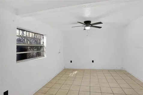 101 W Celeste Street Apopka FL 32703
