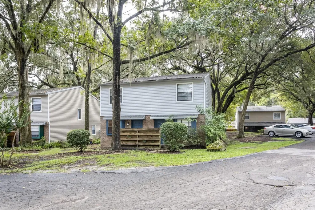 4651 SW 44th Lane Gainesville FL 32608