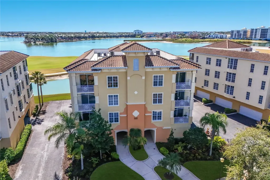 6422 Watercrest Way Lakewood Ranch FL 34202