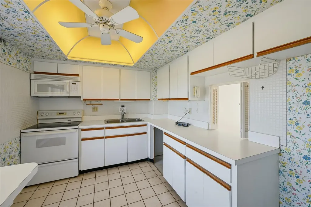 4401 Gulf Of Mexico Drive Longboat Key FL 34228