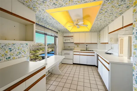 4401 Gulf Of Mexico Drive Longboat Key FL 34228