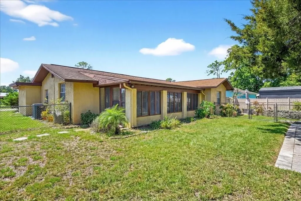 5 Clark Lane Palm Coast FL 32137