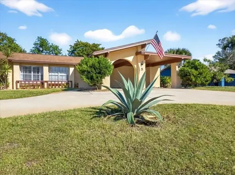 5 Clark Lane Palm Coast FL 32137