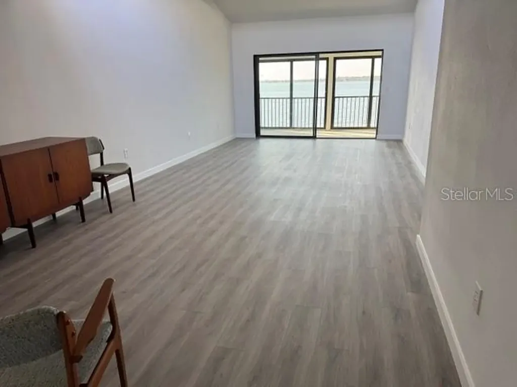 1511 Pelican Point Drive Sarasota FL 34231