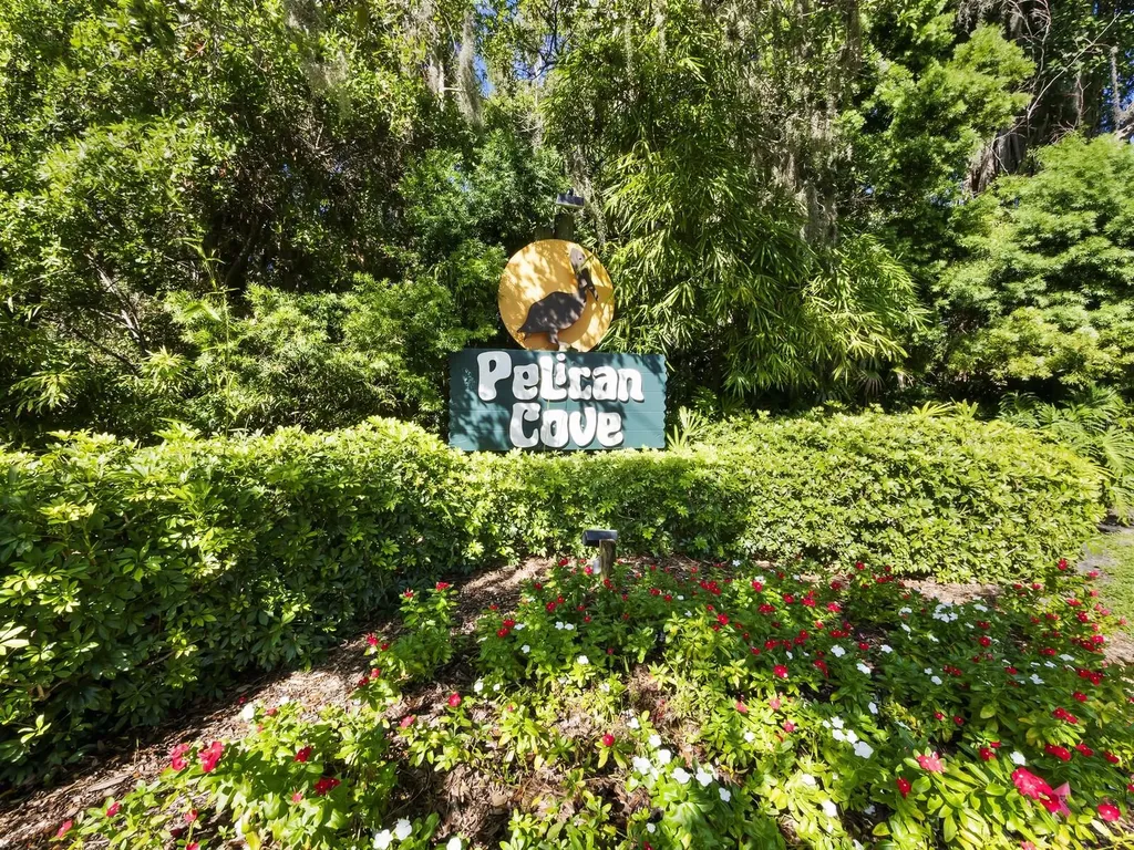 1511 Pelican Point Drive Sarasota FL 34231