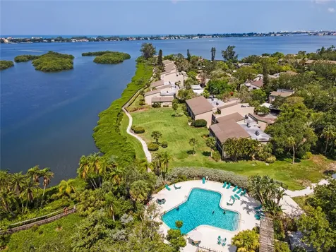 1511 Pelican Point Drive Sarasota FL 34231