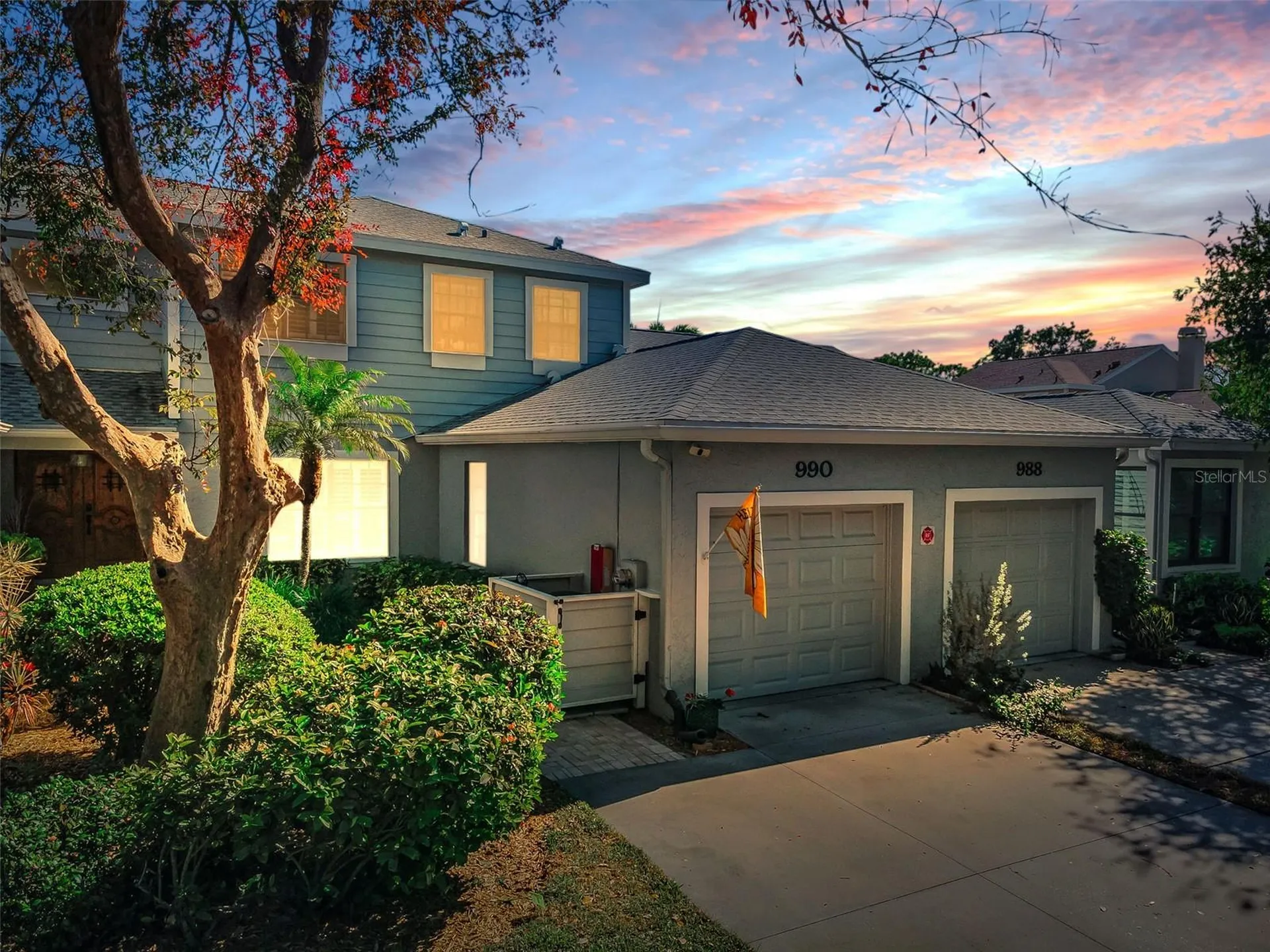 990 San Carlos Court NE St Petersburg FL 33702