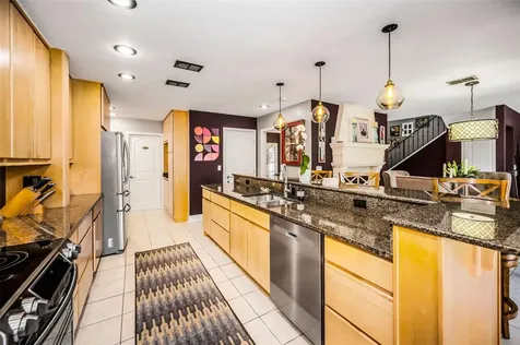 990 San Carlos Court NE St Petersburg FL 33702