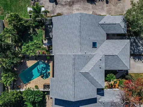 990 San Carlos Court NE St Petersburg FL 33702