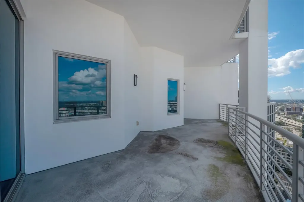 449 S 12th Street Tampa FL 33602