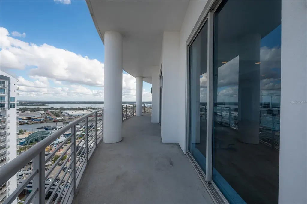 449 S 12th Street Tampa FL 33602