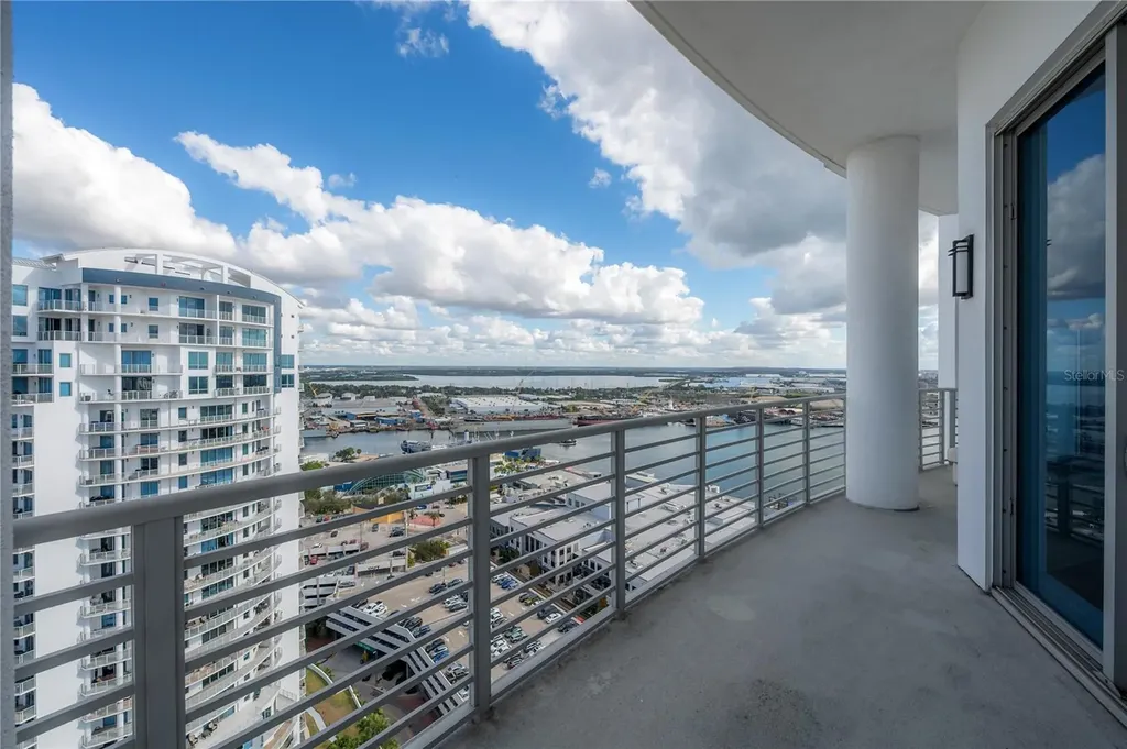 449 S 12th Street Tampa FL 33602