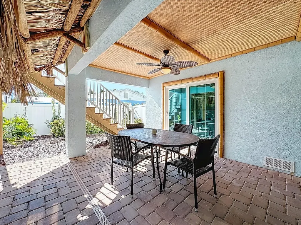 4805 2nd Avenue Holmes Beach FL 34217