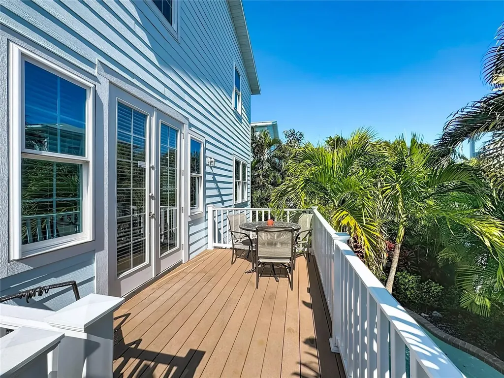4805 2nd Avenue Holmes Beach FL 34217