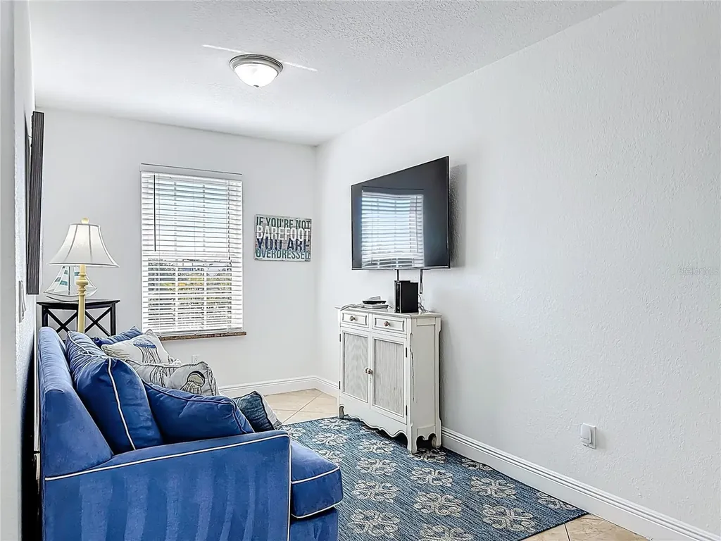 4805 2nd Avenue Holmes Beach FL 34217
