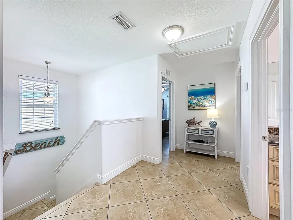 4805 2nd Avenue Holmes Beach FL 34217