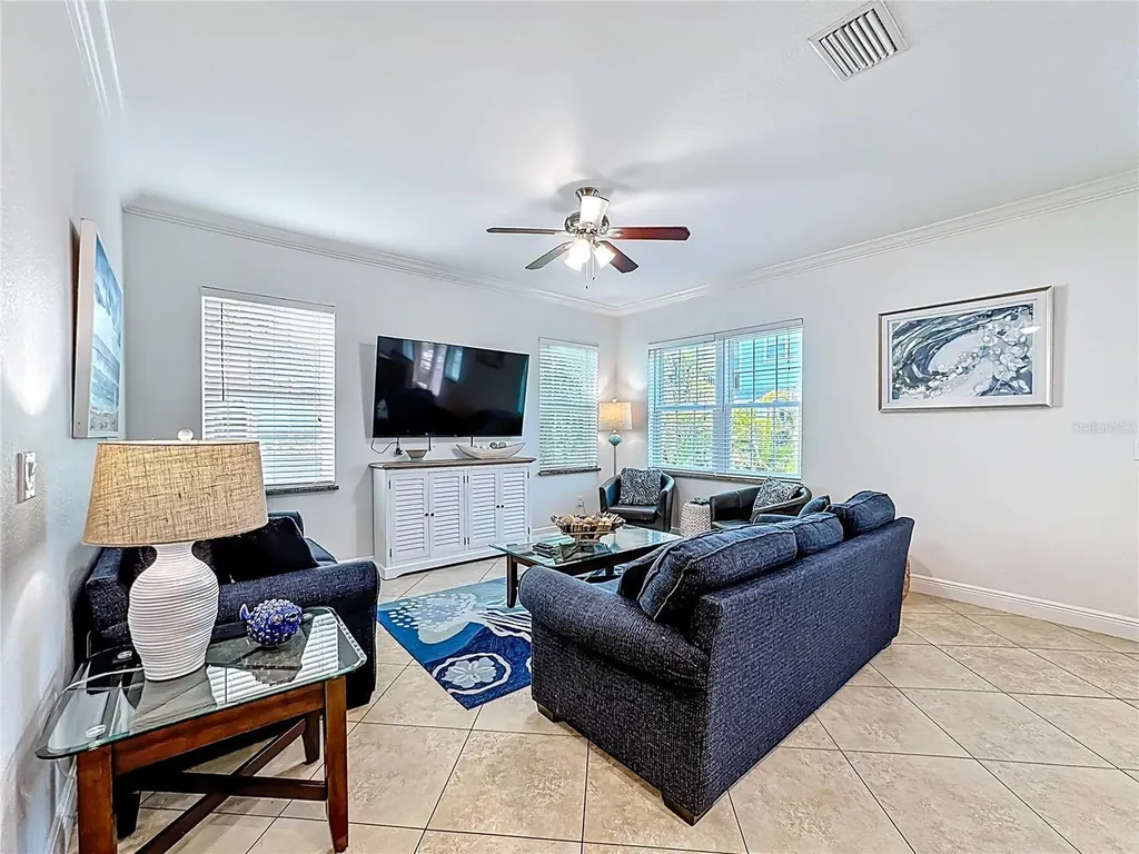 4805 2nd Avenue Holmes Beach FL 34217