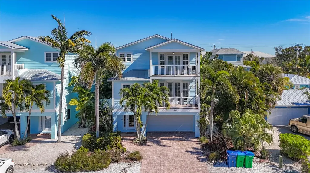 4805 2nd Avenue Holmes Beach FL 34217