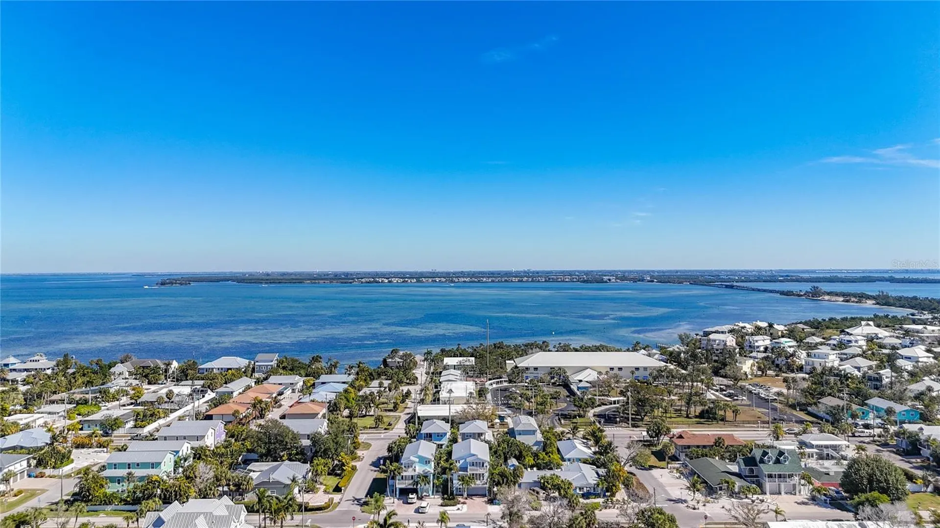 4805 2nd Avenue Holmes Beach FL 34217
