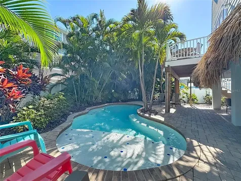 4805 2nd Avenue Holmes Beach FL 34217