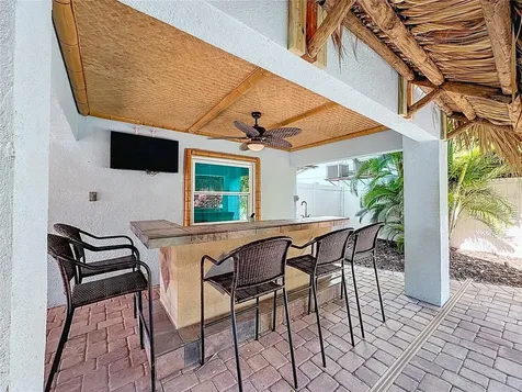4805 2nd Avenue Holmes Beach FL 34217