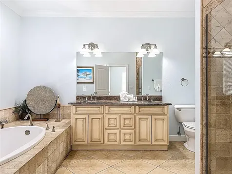 4805 2nd Avenue Holmes Beach FL 34217