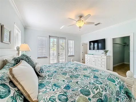 4805 2nd Avenue Holmes Beach FL 34217