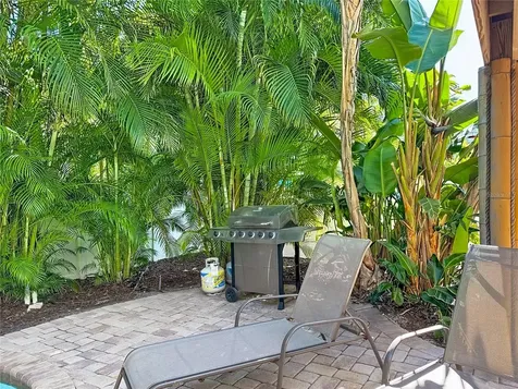 4805 2nd Avenue Holmes Beach FL 34217