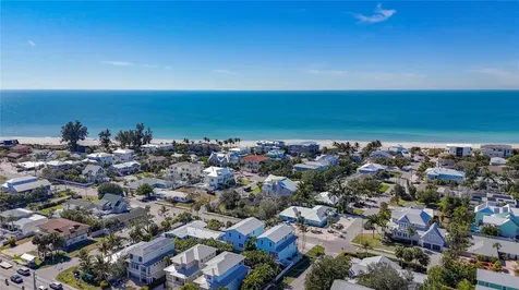 4805 2nd Avenue Holmes Beach FL 34217