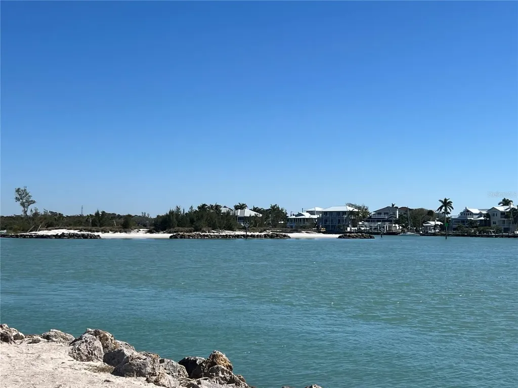 5824 Ocean Isle Drive Nokomis FL 34275