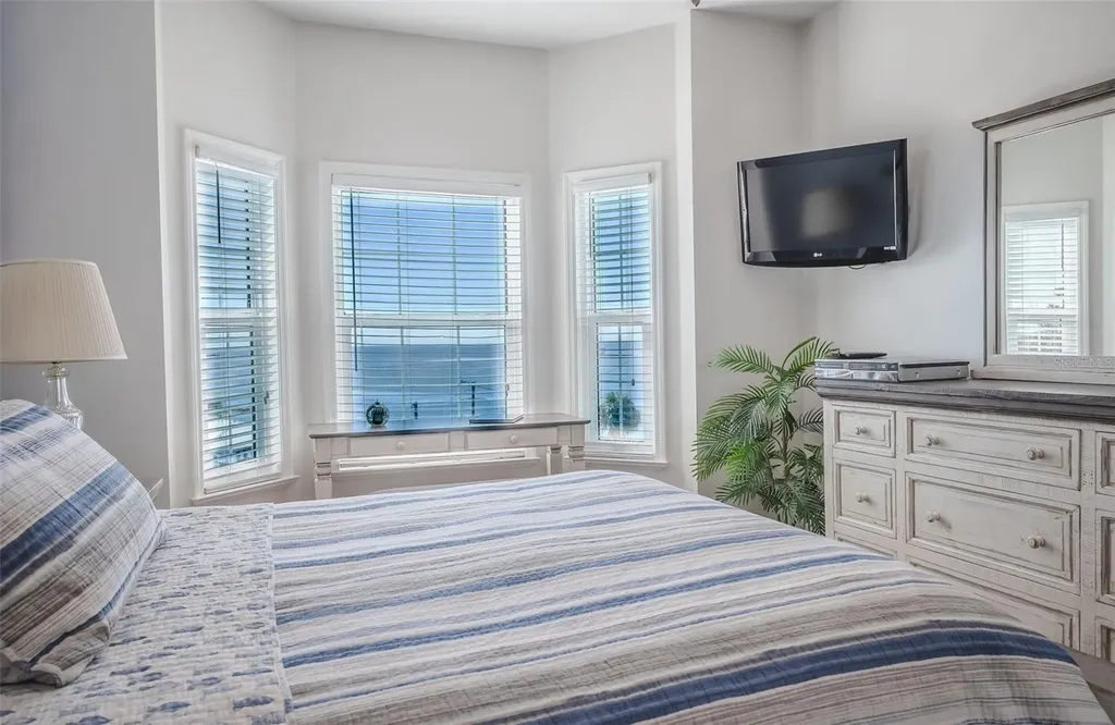 502 Main Street Horseshoe Beach FL 32648