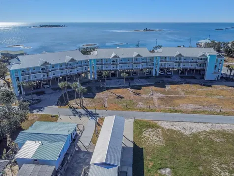 502 Main Street Horseshoe Beach FL 32648