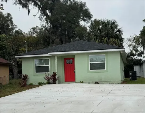 413 W Beresford Avenue Deland FL 32720
