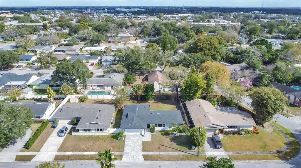 330 Elkhorn Court Winter Park FL 32792