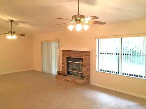 5760 NE 52nd Place High Springs FL 32643