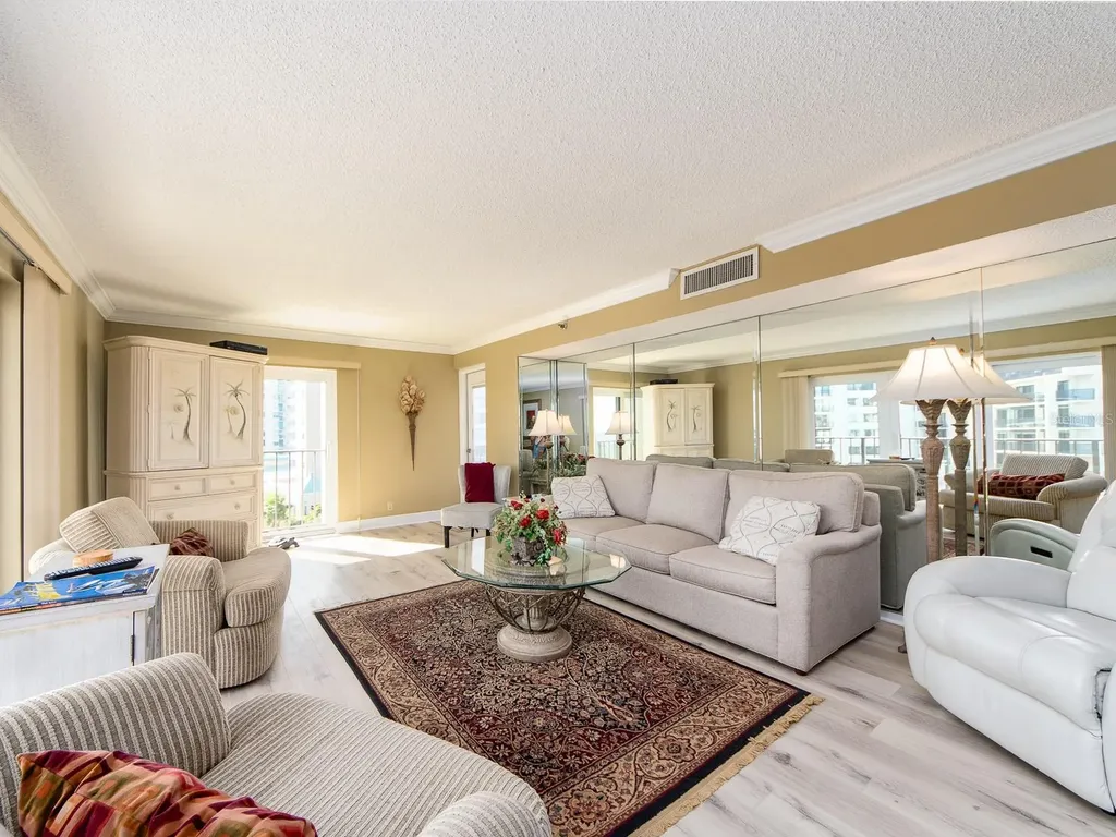 1480 Gulf Boulevard Clearwater Beach FL 33767
