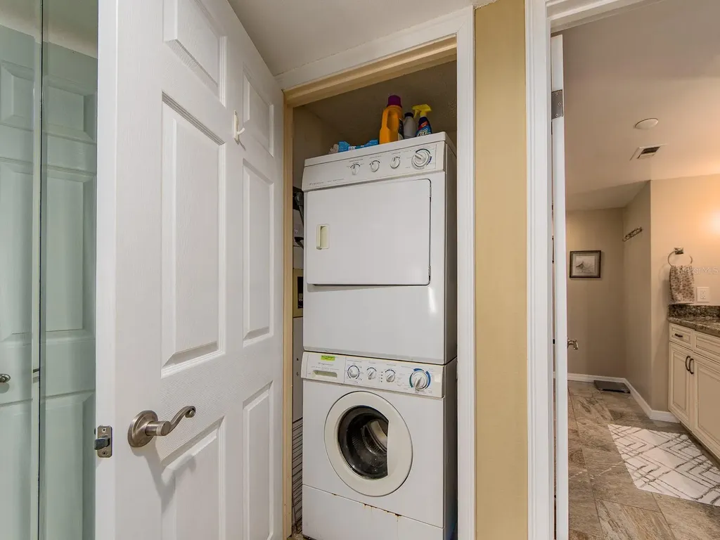 1480 Gulf Boulevard Clearwater Beach FL 33767