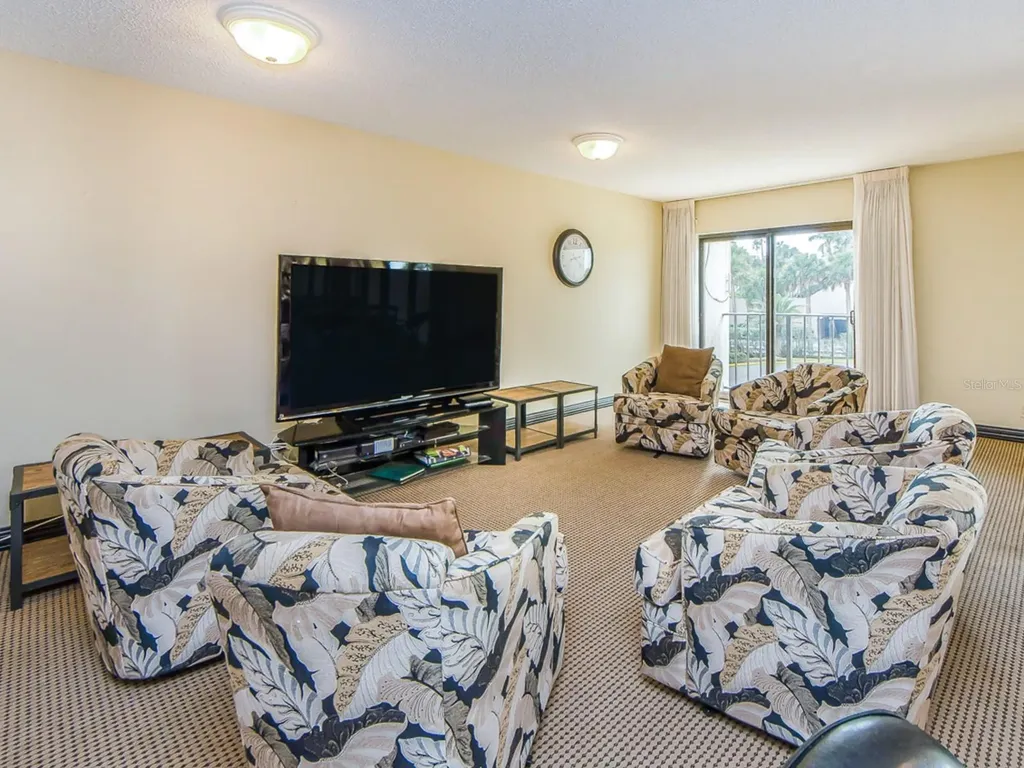 1480 Gulf Boulevard Clearwater Beach FL 33767