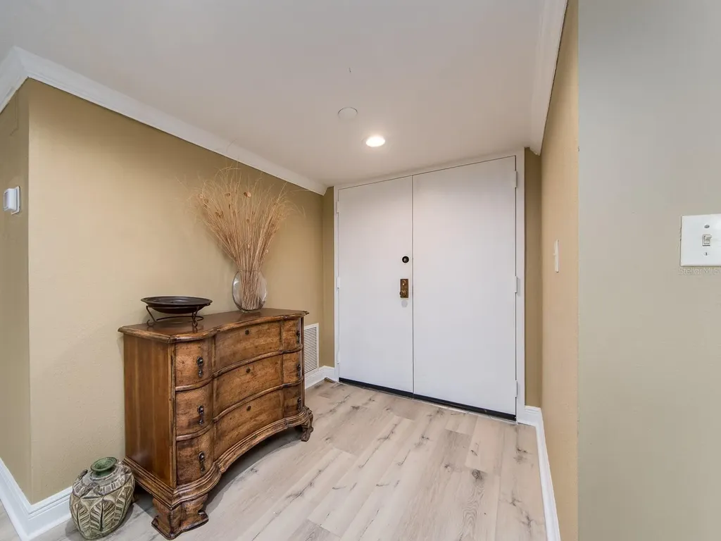 1480 Gulf Boulevard Clearwater Beach FL 33767